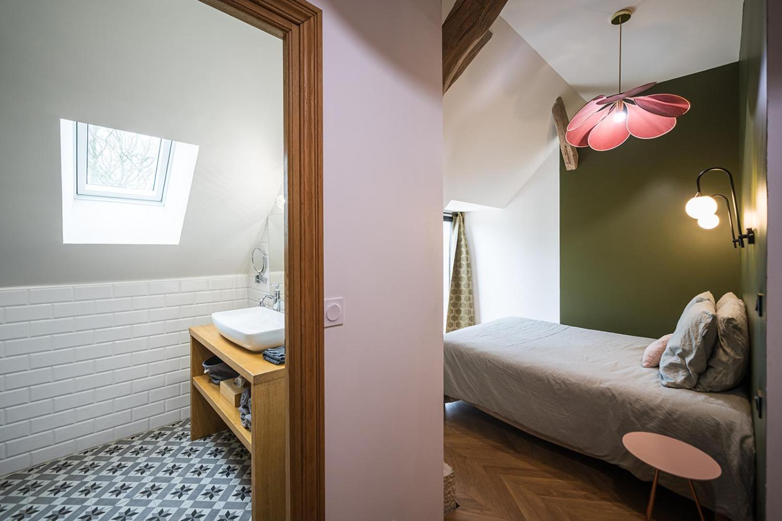La Grange De Leonie, Chambres D'Hotes Avec Piscine Et Spa Méry-sur-Cher Exterior photo